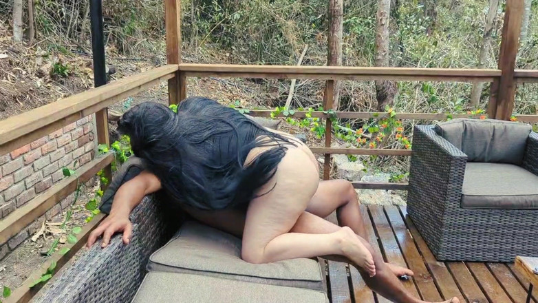 Rioc69: Vidím klientku a dávám jí hlubokou masáž na prsa a...