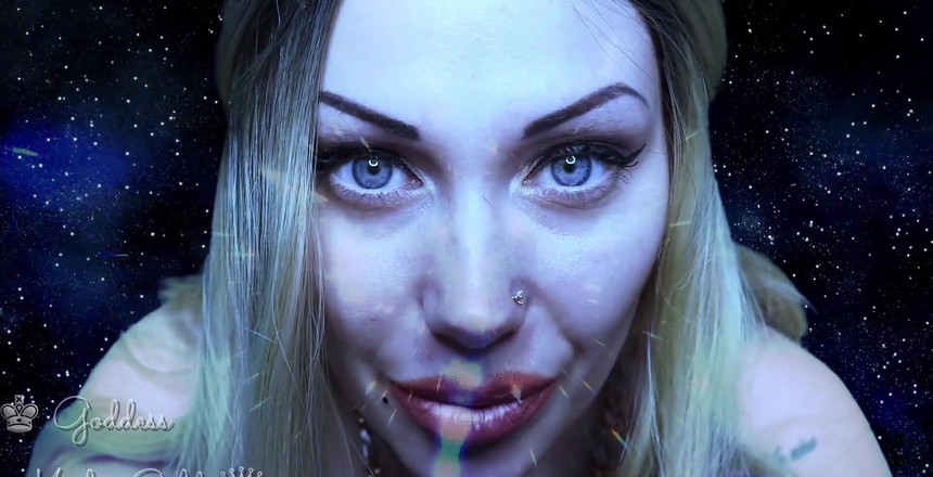 Goddess Misha Goldy: 晚上，你的意识已经不那么活跃了！晚上我的声音太难了，太难了