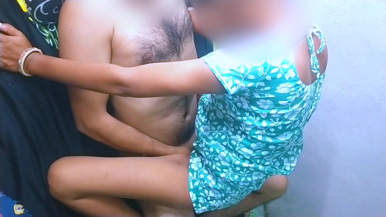 Rakul008: Desi vesnická sexy přítelkyně první noční sex Mms, čerstvě ženatý krásný pár...