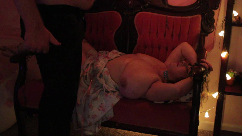 Mushroombitchx: Knight Ties up Princess and Punishes with Wax