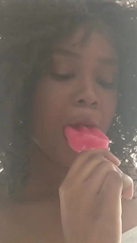 Melting Lips...