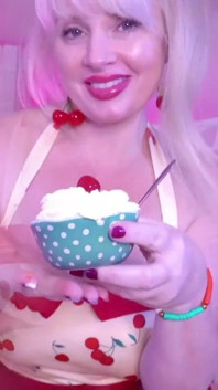 Dildo Play
