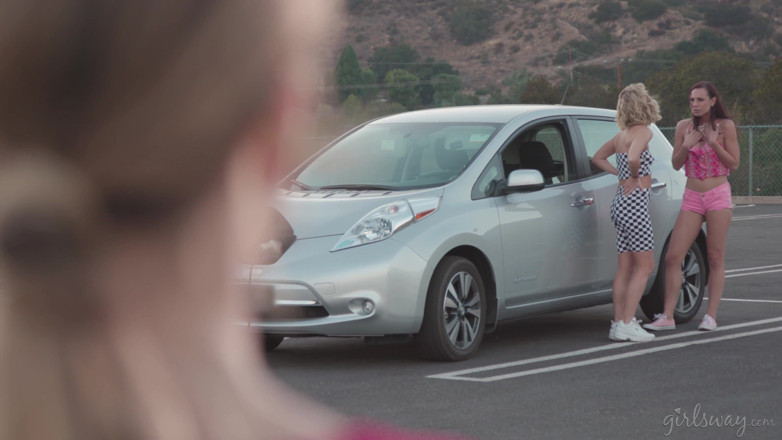 Girlsway: GIRLSWAY - Road trip
