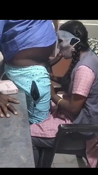 Gadis Tamil 18+