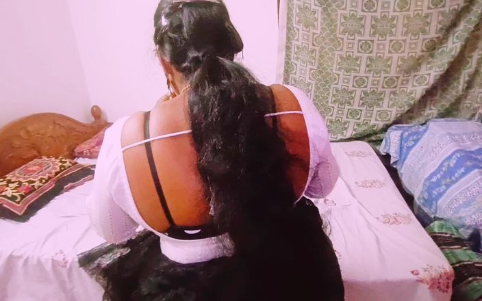 Telugu Honey Lips: Vreemdgaande seks mooie zwarte saree huisvrouw neukt helaas vader van...