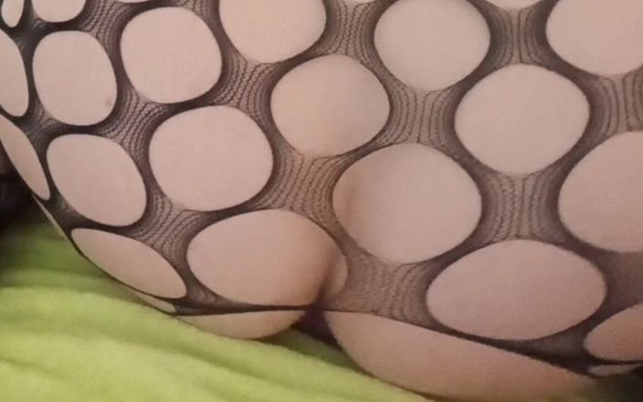 WildFlawiii: Geile MILF fickt muschi mit großem dildo-orgasmen in sexy strumpfhosen