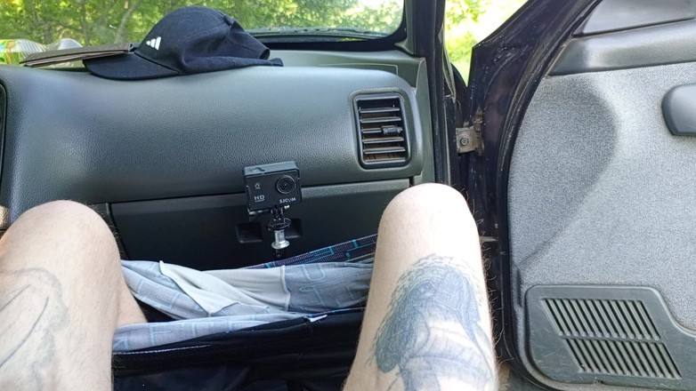 Zona901: V autě na parkovišti, moje macecha mi honí ptáka, dokud...