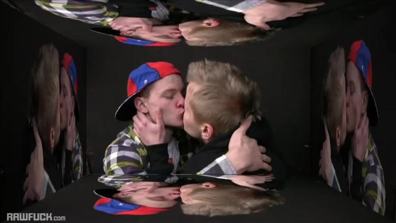 Raw Fuck: 따먹히는 트윙크 스케이터 브라더스의 오줌싸기