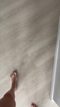 Volledige vernietiging van het appartement door urine - POV Wanhopig