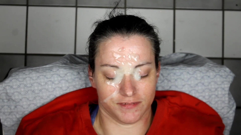 Dirty Dees: Homemade Amateur Cumslut Taking Loads to Her Pretty Face