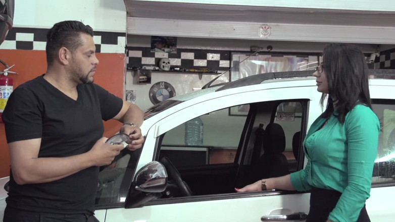 Quente club: Hottie and The mechanic
