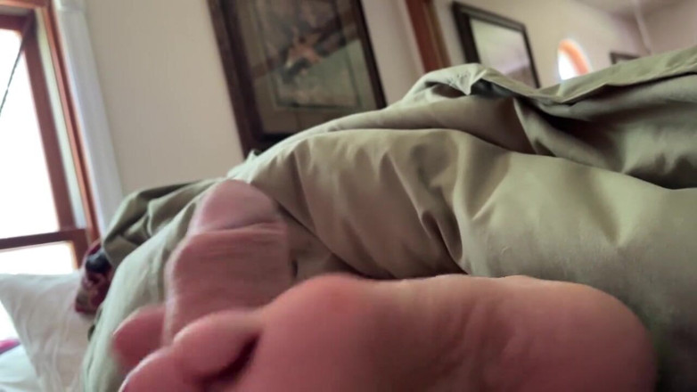 Aunt Ann: Granny Ann Almost Gets Caught in Footjob