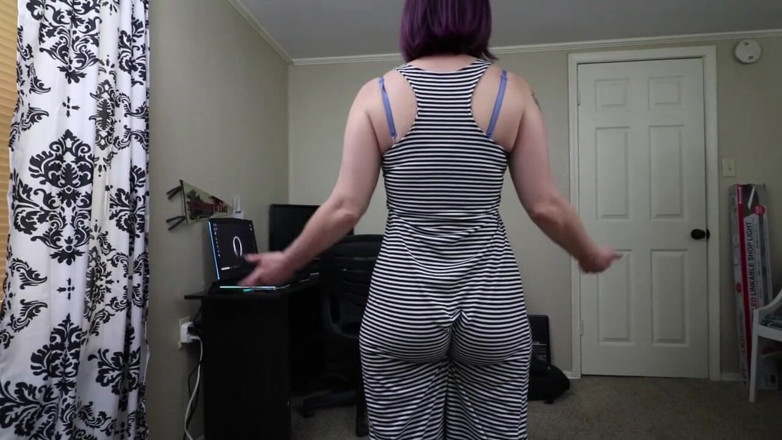 Jane Cane: Ass Spread Target Practice