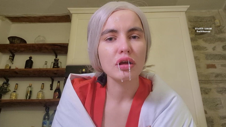 Faith Eros: Souffler le nez comme une banane