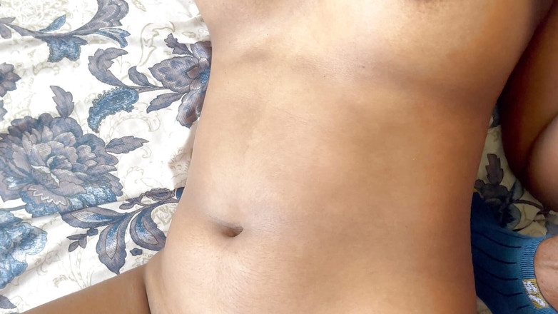 Aathiyaa: Aathiya 夫との新婚旅行 大声でうめき声