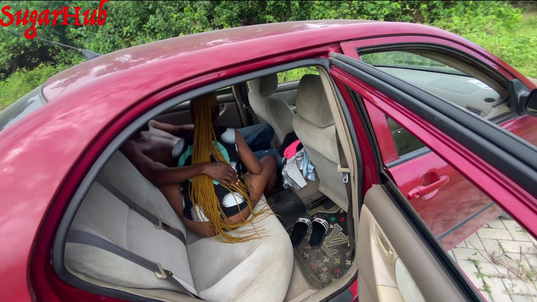 Sugarhug: Je Baise Le Chauffeur Uber Après Qu’il a Fini De...