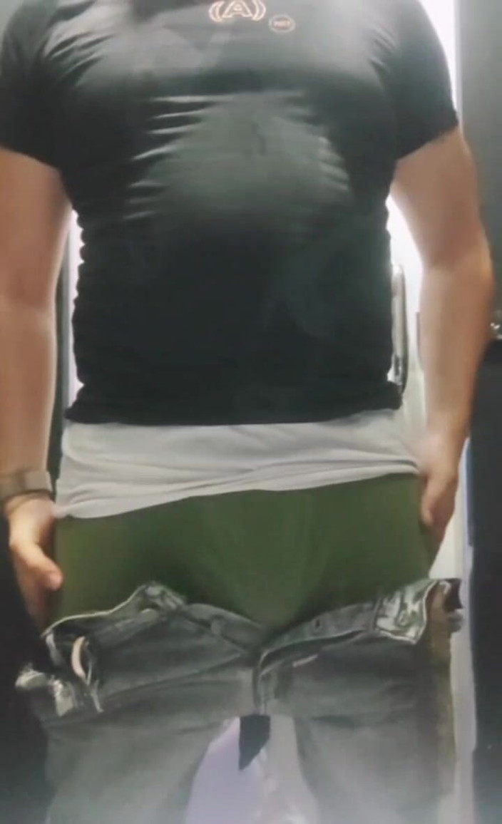 EgyptianStallion82: Sieh meinen muskel und meinen großen schwanz