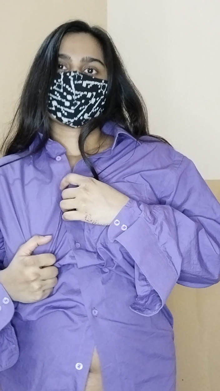 Sairaxsaim: Sobotní noc můj nahý tanec pro mé fanoušky