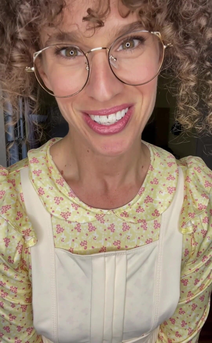 VibeWithMommy: Oh, querida, un poco más de diversión con la madrastra...