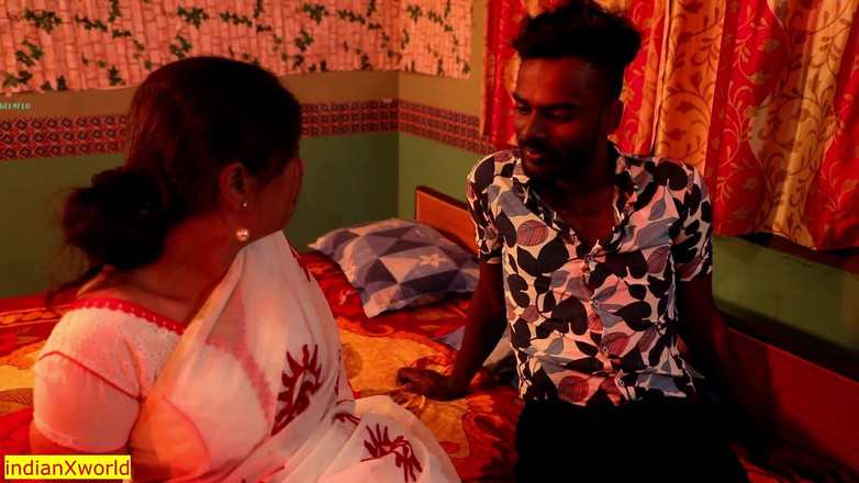 Indian Xshot: Köylü evli kadın kocasıyla ilk kez seks yapıyor! Indian Sex