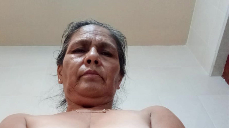 granny66mom: I Like It in the Ass