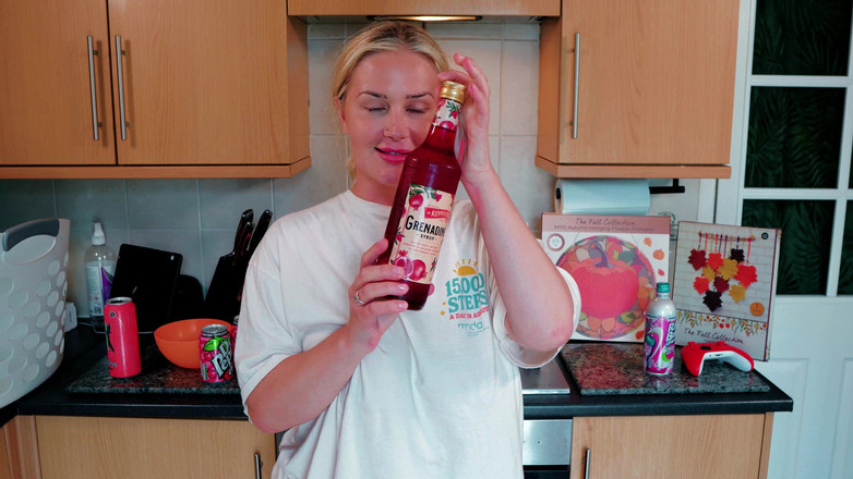 JessieHH: Giochiamo- reggerà? Sfw gratis