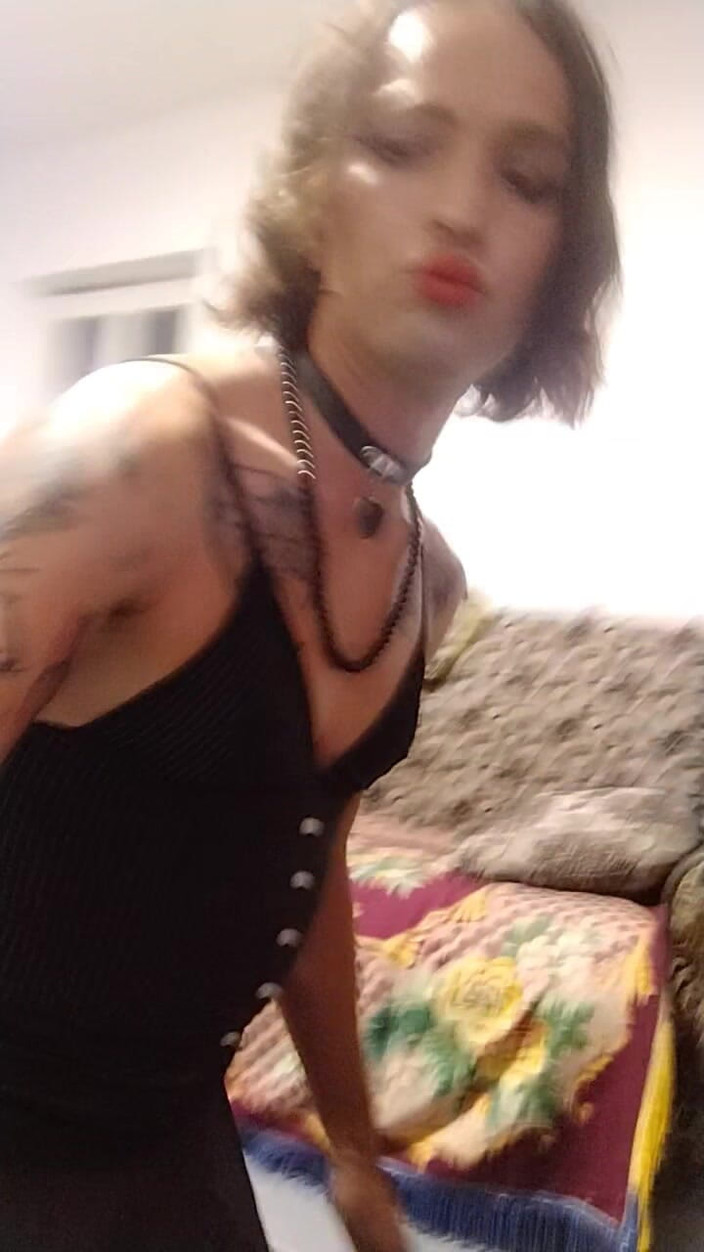 Sisssyl: Gay Sissy Puta