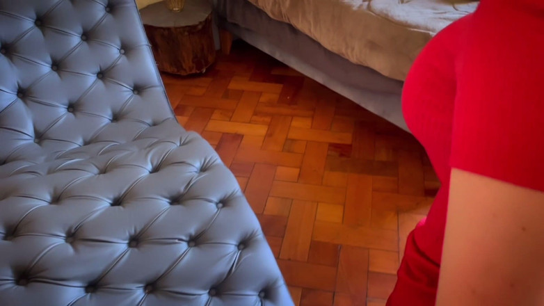 Kate jenn: Awek Chile yang bertetek besar dikongkek dalam pantat selepas kehilangan...