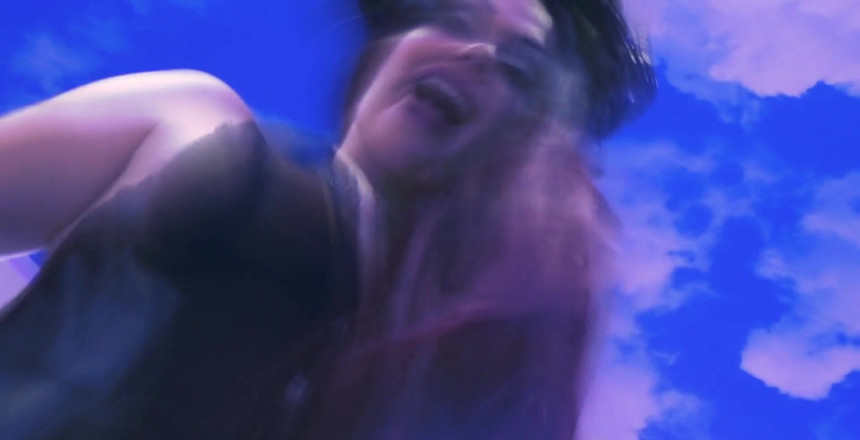 Goddess Misha Goldy: Gigante súcubo Wicll te aplasta