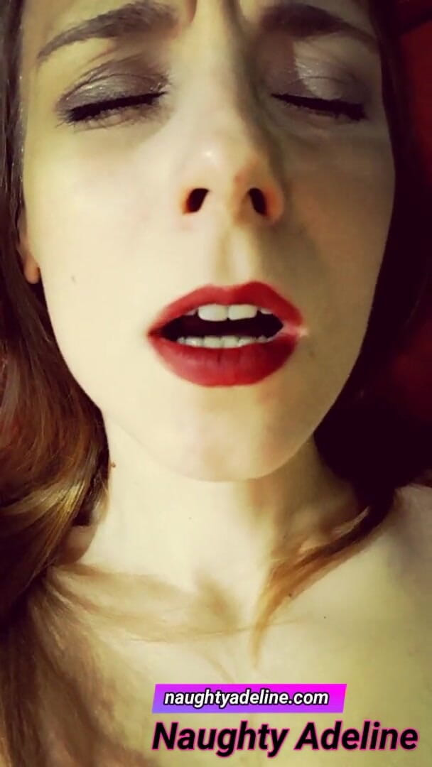 Naughty Adeline: Éjacule dans ma chatte !