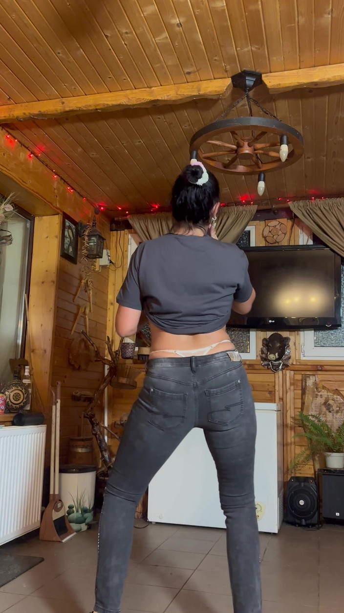 MilfyCalla: Back Tease in Jeans, White Tanga &amp; Cigarette