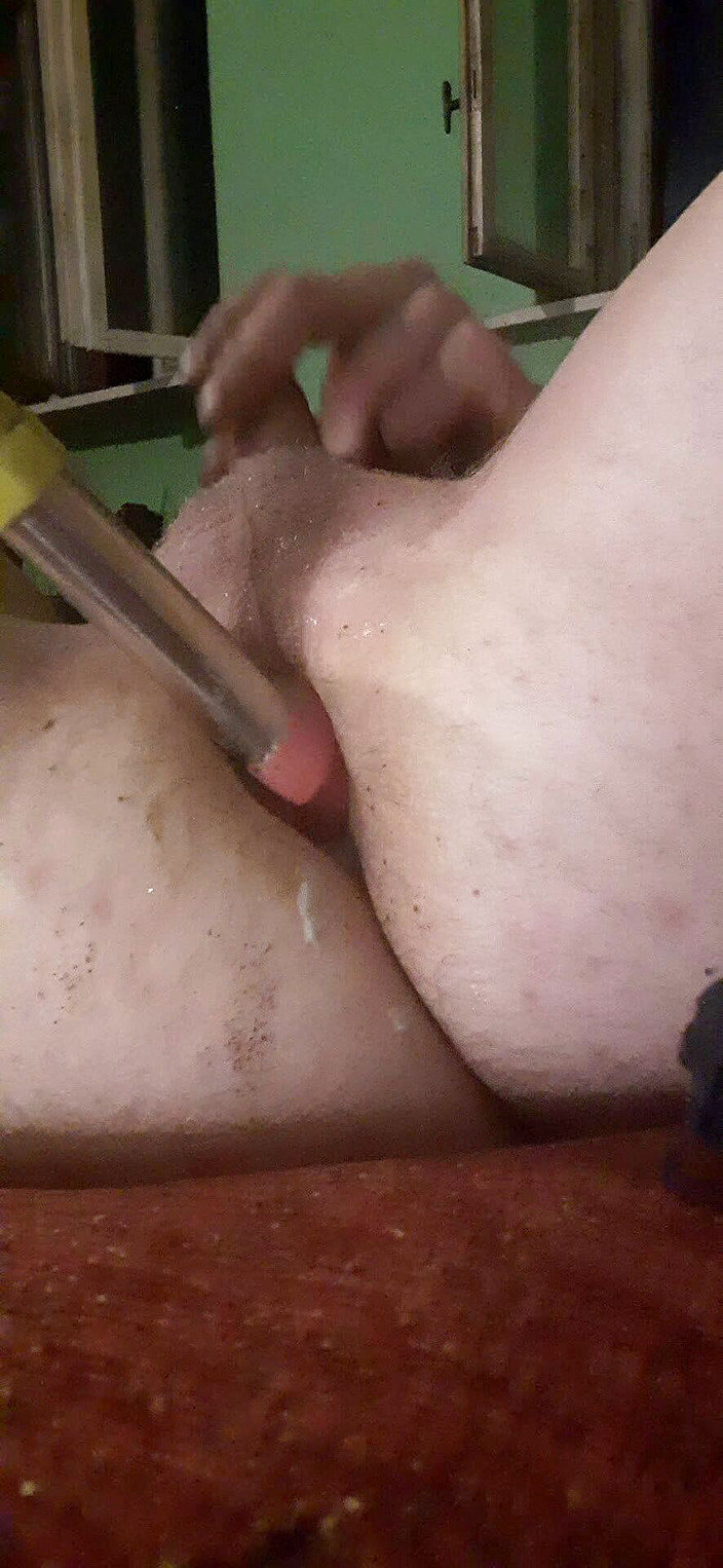 Marcin Ziobroniewicz: Anální masturbace s robertkem bílý zadek