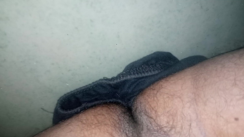 Deepak1989cage: Cô ấy muốn đụ tôi