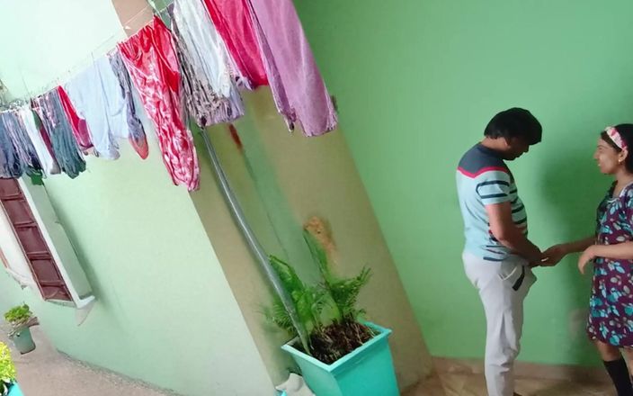 Parizadi: Aku ngentot memek adik tiriku habis-habisan sampai kering