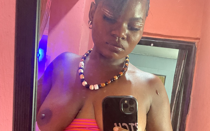 Julietsimeon: मेरी चूत के साथ खेलने में मेरा मजा लें