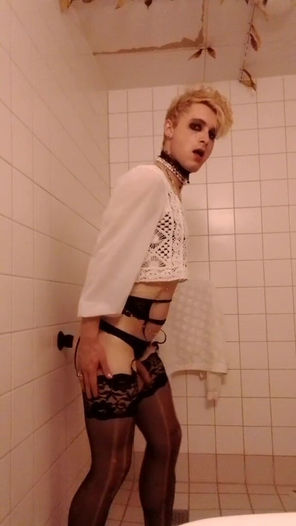 SissyCindySlut: Sissy Cindy slut exposed!