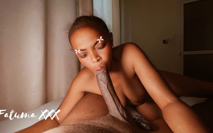 BongoXXX: Ho succhiato il bbc del mio fratellastro fino a quando...