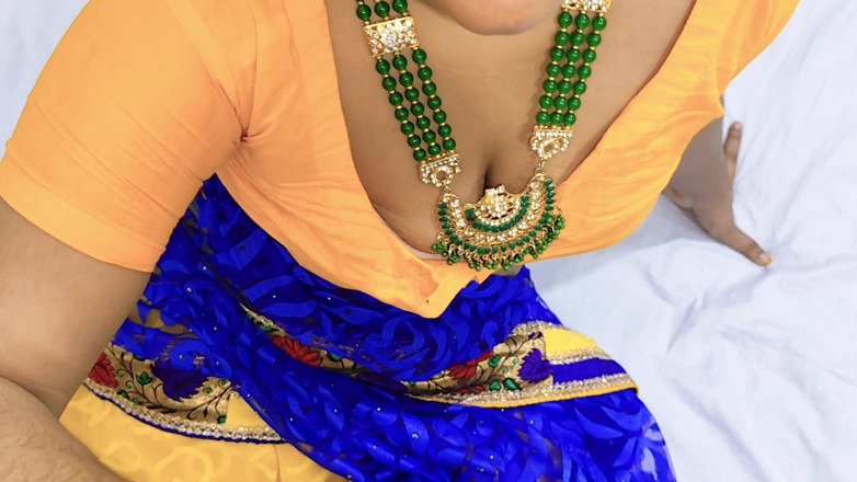 Your-Eshita: Kakak ipar cantik desa Bengali India pulang dan aku ngentot...