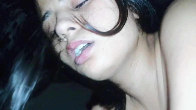 Hot Sis: Latika Doggy dengan abang tiri zakar besar pancutan mani dalam...