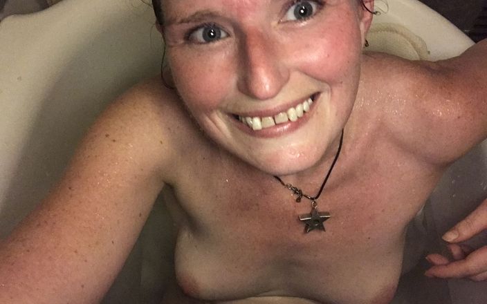 Rachel Wrigglers: Wish You Had the Same Effect as a Bath Does...