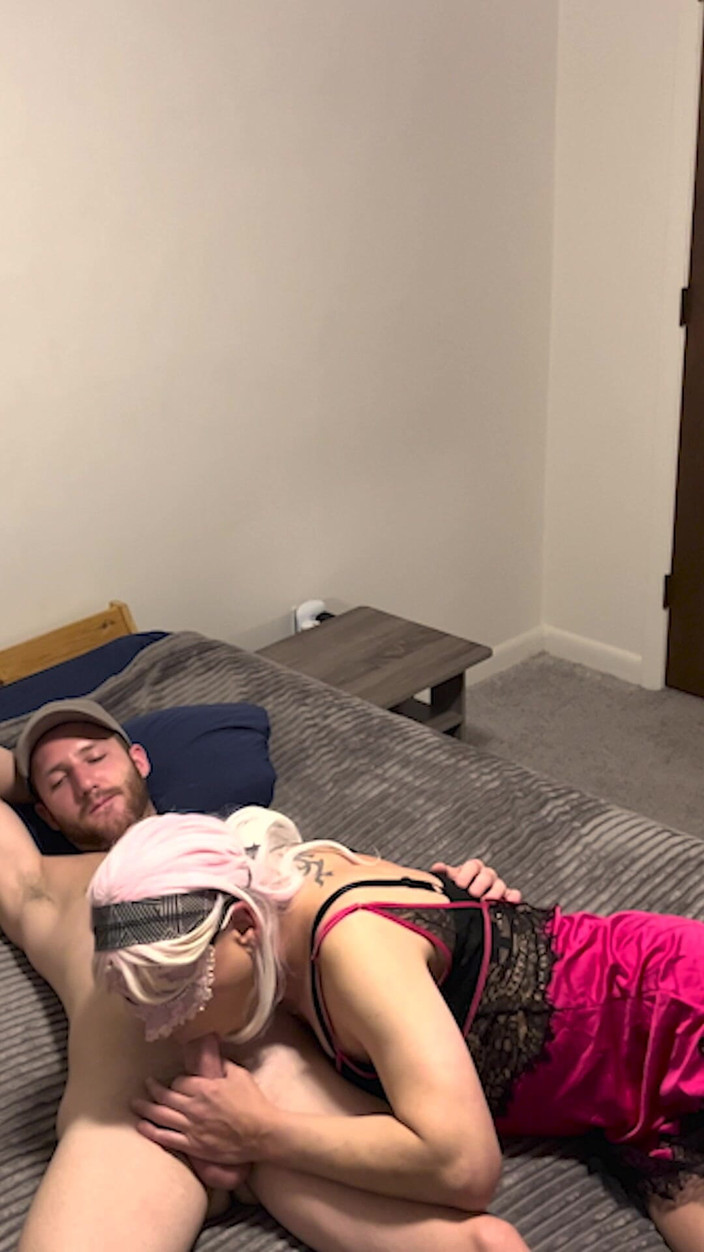 Jake Grand the man: 超级性感的墨西哥娘娘腔吮吸鸡巴 - 汇编4