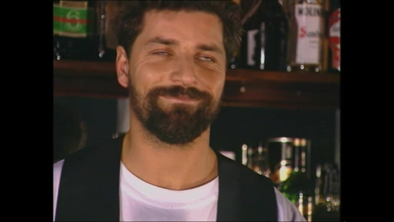 Purzel Official: ऊब महिलाओं के लिए गर्म बार fucks