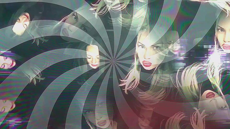 Goddess Misha Goldy: Rote lippen, Rauchige ketten - goon hart, kein gehirn