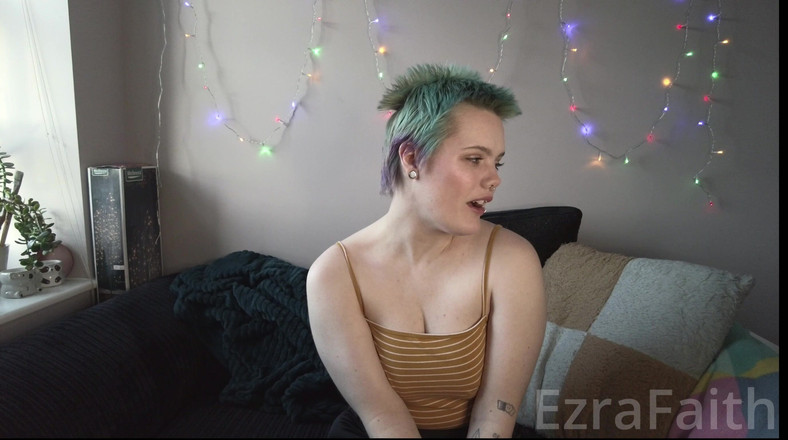 Ezra faith: Primeiro com os pés do seu parceiro, Ezra Faith!