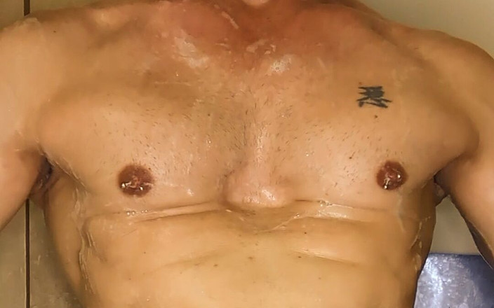 1SexyNerd: 1sexynerd साबुनी शॉवर स्ट्रोक