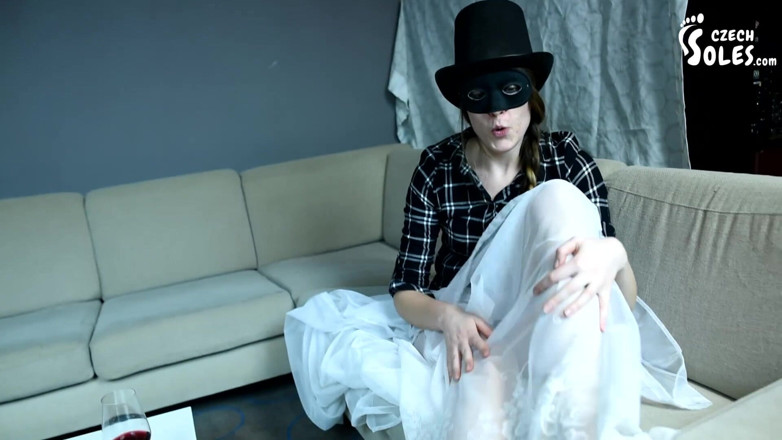 Czech Soles - foot fetish content: Mysterious Enigma's amazing playful feet