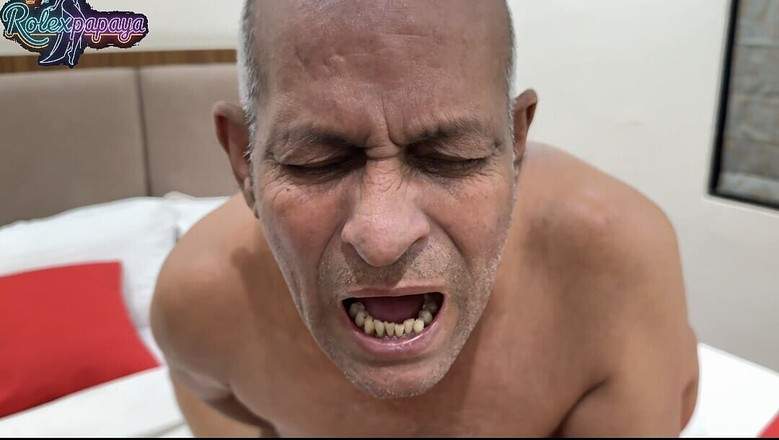 Rolexpapaya: Không hài lòng với chồng, người phụ nữ đã đến gặp bác...