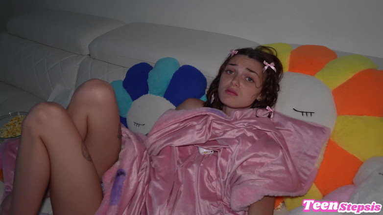Teen StepSis: Stepdaughter Squirts on Step Dads Dick After Watching Scary Movie