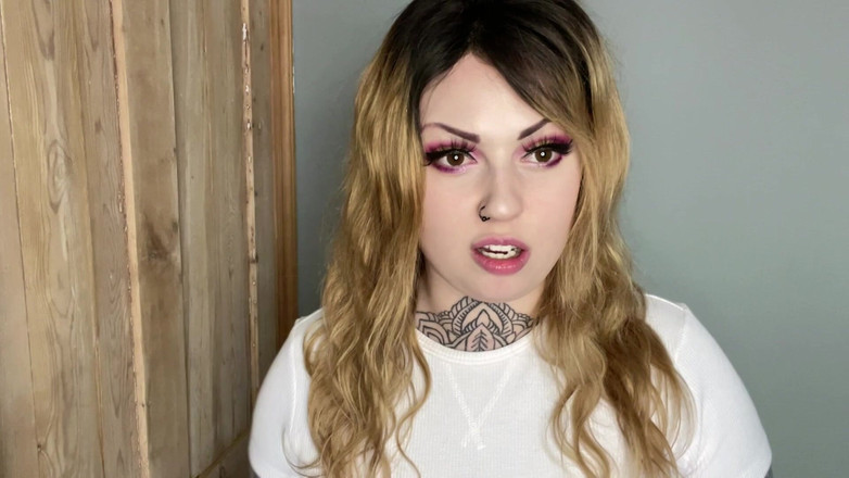 Miss Valentina: hårdhänt piggy förnedring