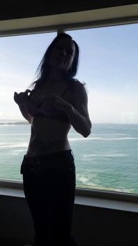 Seaview Striptease and Squirting